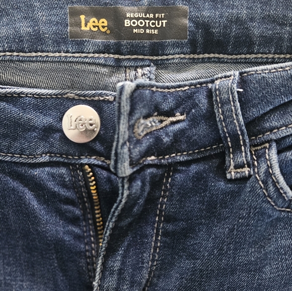LEE Juniors Size 6 Regular Fit Mid Rise Bootcut - Picture 3 of 4